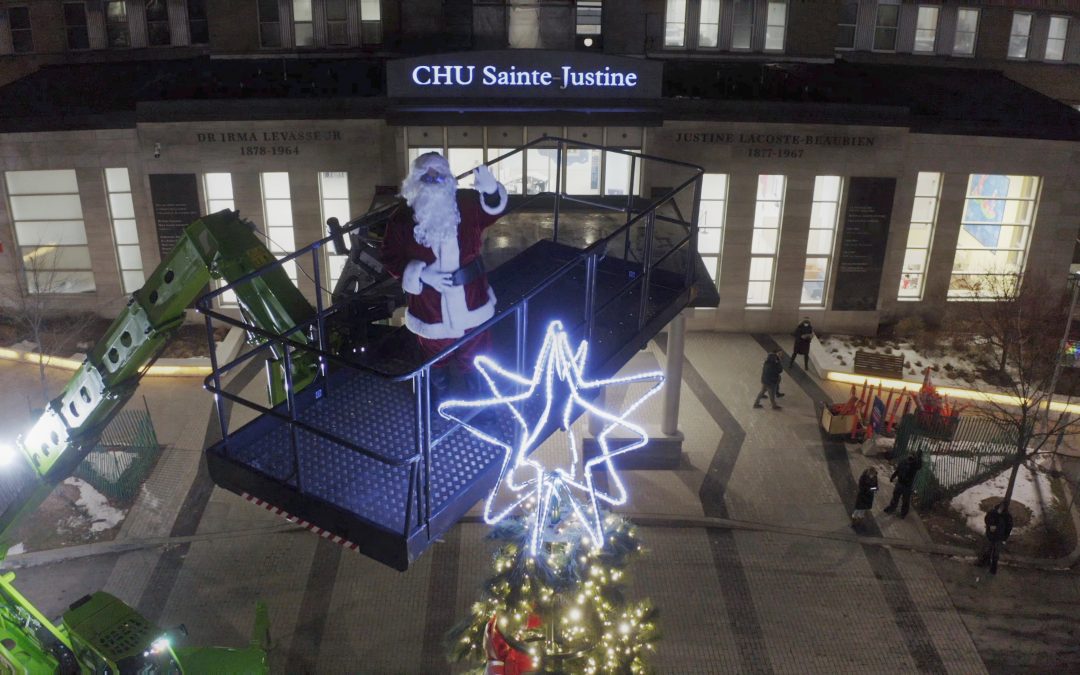Manulift Helps Santa Out With a Merlo Telehandler